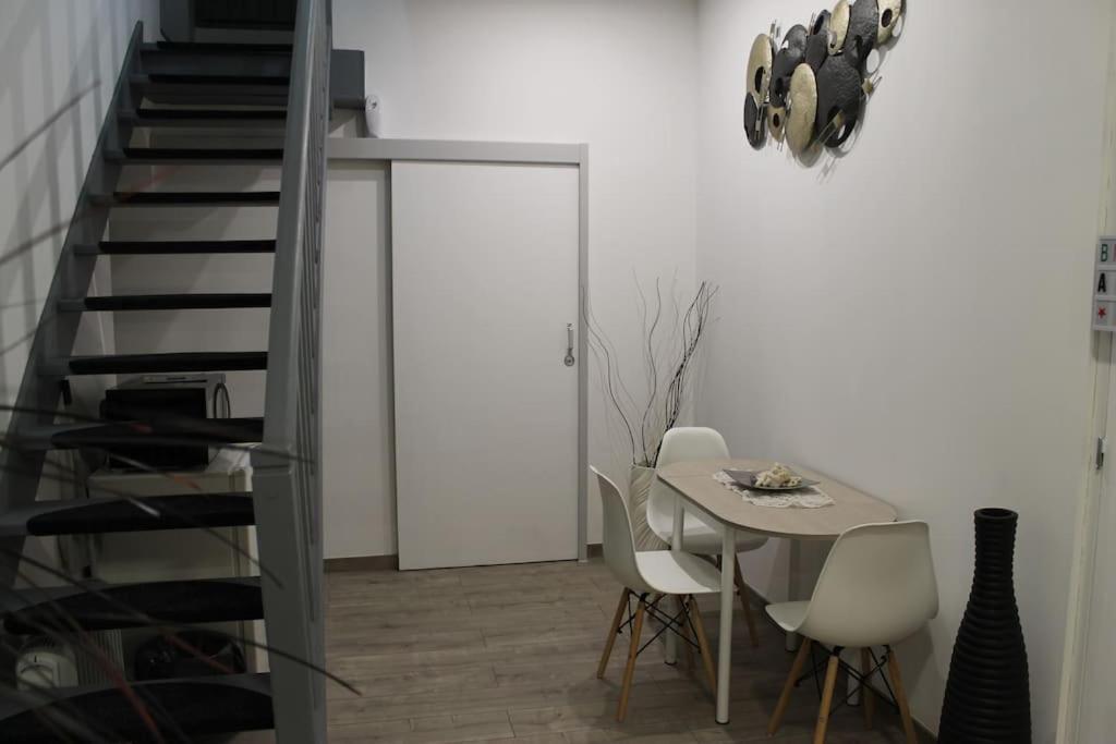 Logement Independant Tres Calme Dans Propriete Saint-Loubès Extérieur photo
