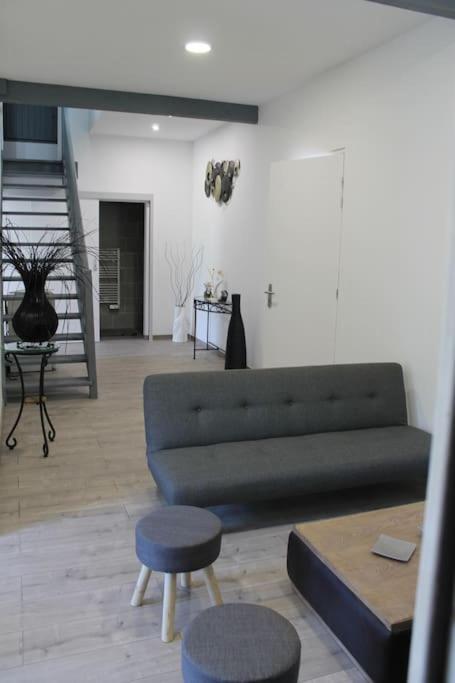 Logement Independant Tres Calme Dans Propriete Saint-Loubès Extérieur photo